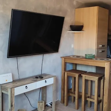 Le Petit Paradis דירה לאוקאט